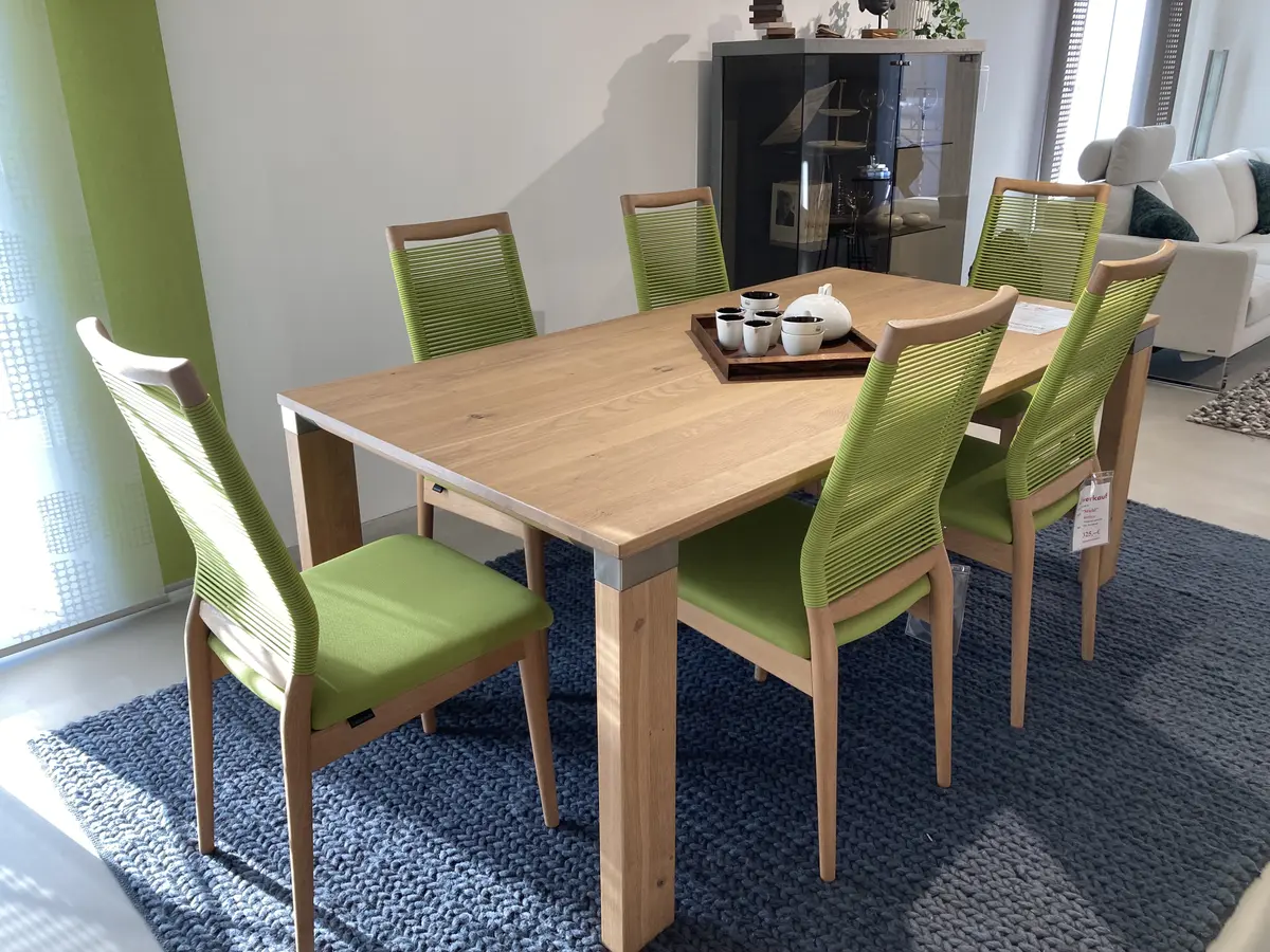 Esstisch ET254 von VENJAKOB - Ausstellungsstück im Abverkauf in Neuburg